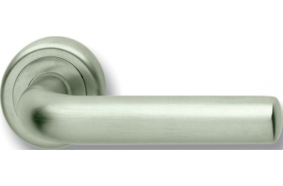 Pair of Ghidini Lever Handles Cinzia OCS M18 with Roses and Escutcheons